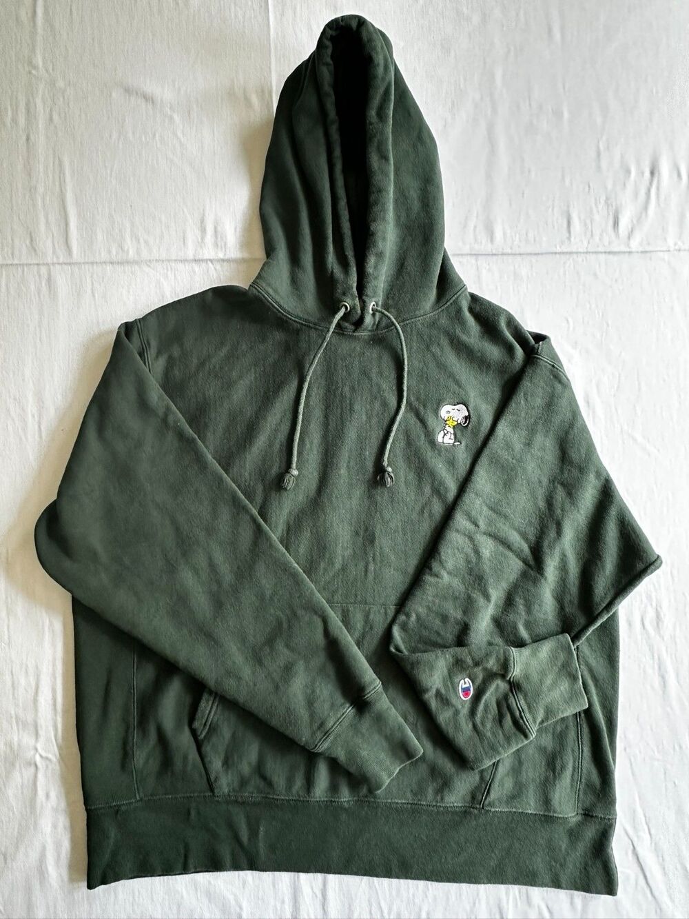 Champion Reverse Weave Peanuts Snoopy & Woodstock Embroidered Green Hoodie XL